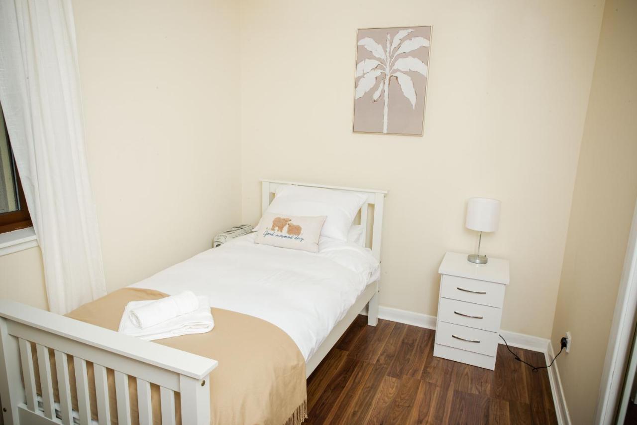 Coatbridge House Villa Bagian luar foto